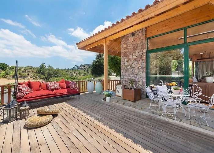 Villa Agrolux Oasis - A Private Pool Escape In Lush Agricultural Serenity Sálakos