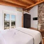 Agrolux Oasis - A Private Pool Escape In Lush Agricultural Serenity Villa Sálakos